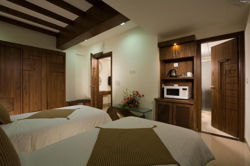 The Nines Business Hotel Bangalore Room photo
