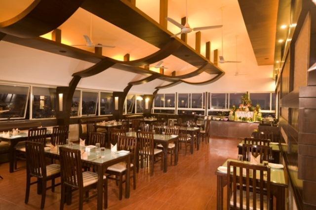 The Nines Business Hotel Bangalore Exterior photo